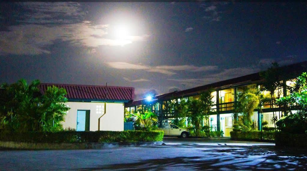 Madang Star International Hotel Exterior photo